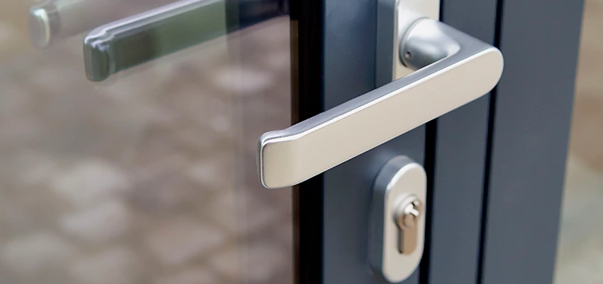 Broken Door Lock Cylinder Repair in Bay Point, California