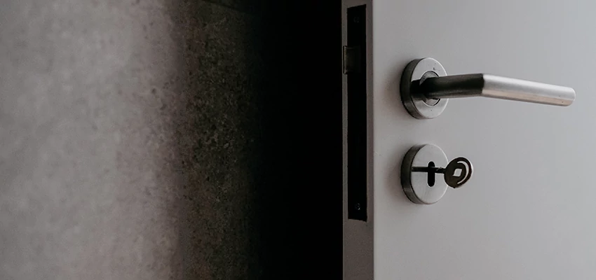 Front Door Handle Repair And Installation in Bay Point, CA